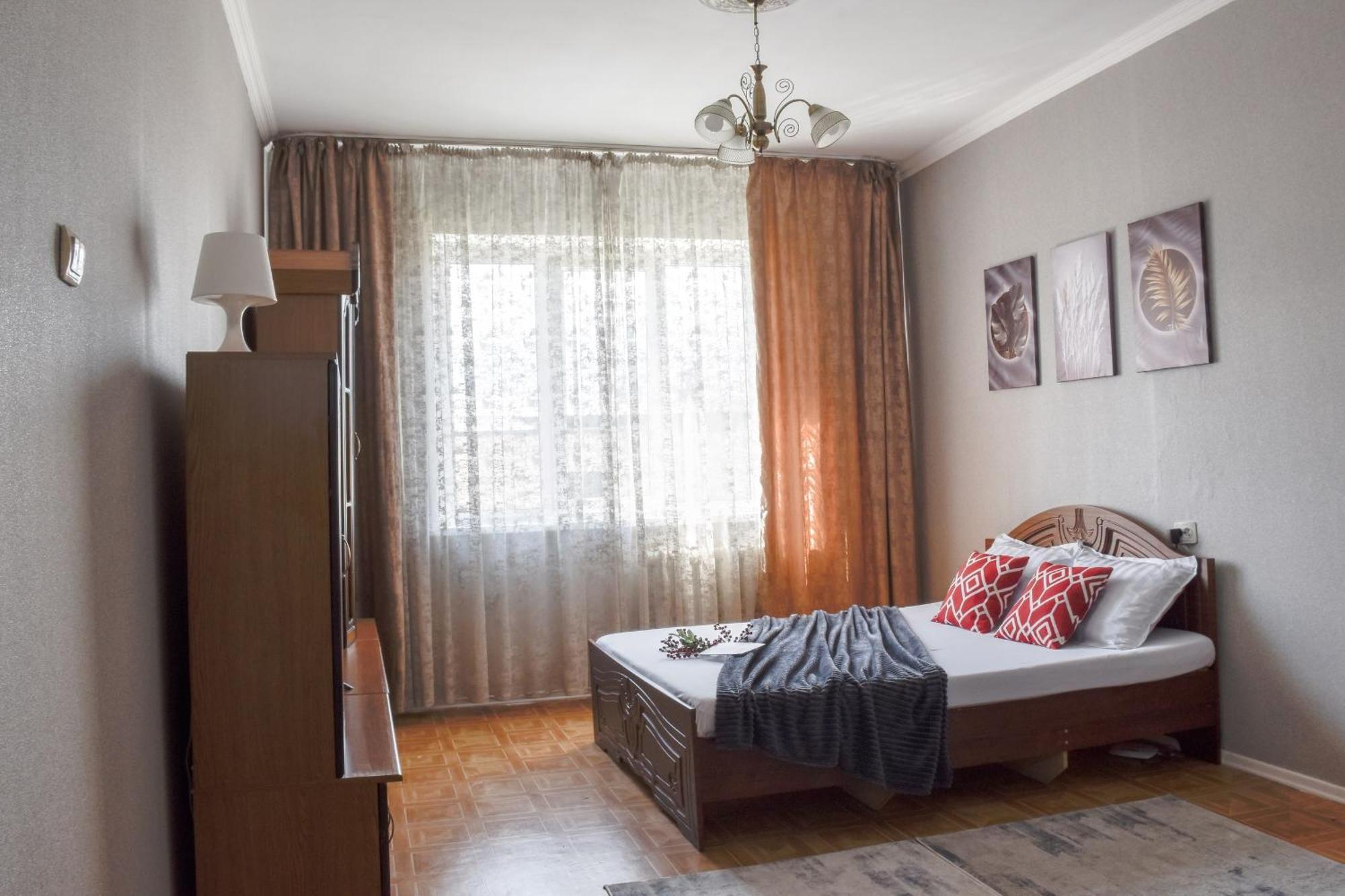 Yourhouse Микрорайон Жетысу-2, Дом 69 Almaty Ngoại thất bức ảnh